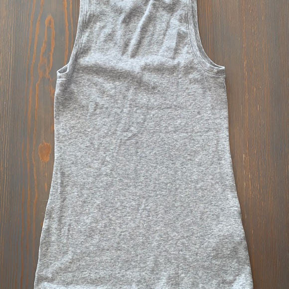 Tommy Bahama Grey Ribbed Tank Top - Picture 3 of 3